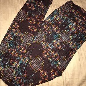 LulaRoe OS leggings